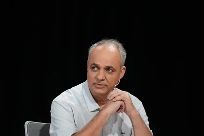 زیدآبادی: شما به ما می&zwnj;گویید غربگدا ما هم به شما می&zwnj;گوییم روسوفیل و چینوفیل! + فیلم