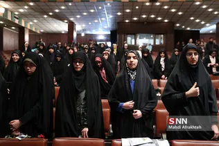 َُی