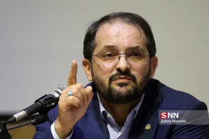 مناظره "بررسی نظریه مراحل پنجگانه تمدن نوین اسلامی" در دانشگاه شریف