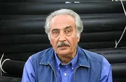 ستایش از همکار ساواک و همراه منافقین در شبکه چهار!