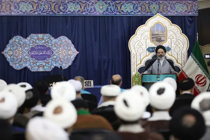 تبیین وظایف سه گانه روحانیت در حج