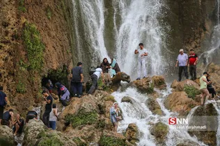 آبشار زیبای بیشه لرستان، یکی از آبشارهای دائمی ایران است.