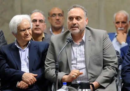 شعر جدید افشین علا با محوریت زیستن همانند امیرالمومنین علی علیه السلام