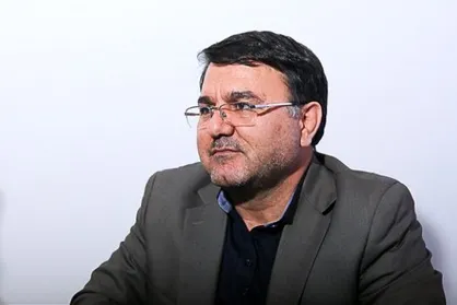 نشست مشترک دولت و مجلس برای قیمت بنزین/ ساعت کاری مجلس در ماه مبارک رمضان