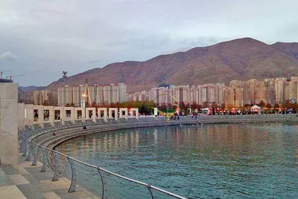تبدیل دریاچه شهدای خلیج فارس به منطقه گردشگری عاری از پسماند