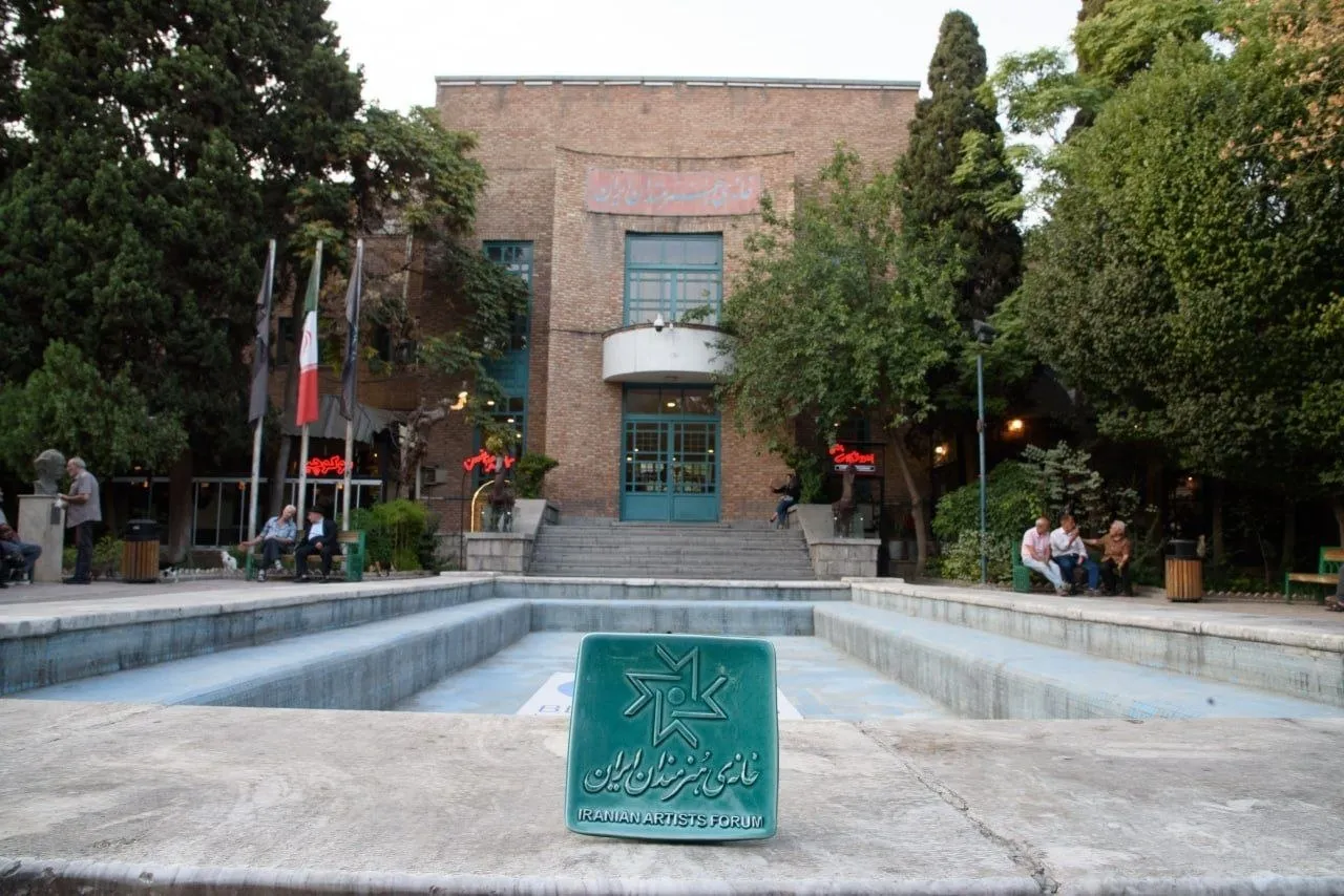 پیام محمدمهدی عسگرپور، مدیرعامل خانه‌ی هنرمندان ایران، به مناسبت روز خبرنگار