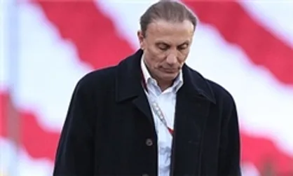 درخشان سرمربی نفت تهران شد