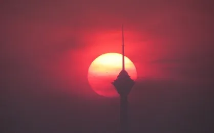 تعطیلی برج میلاد در روز ۱۴ خرداد