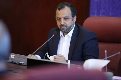 خاندوزی: یارانه کالاهای اساسی مردم ایران به جیب همسایگان می&zwnj;رود