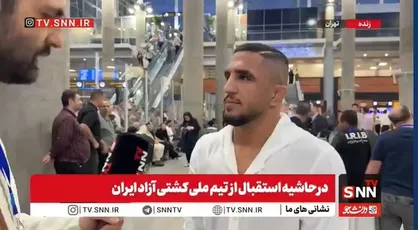 عموزاد: رحمان برای چنین روزی خیلی زحمت کشید/ خیلی&zwnj;ها من را با او اشتباه می&zwnj;گیرند + فیلم