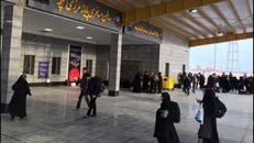 احداث دوسوله با هدف خدمات رسانی و اسکان ثابت زائران حسینی (ع) در مرز شلمچه/ خدمات رسانی ۱۵۰ نیرو در مرز شلمچه به مردم