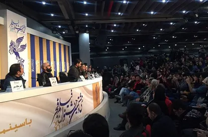 ورود ناگهانی فراستی به نشست خبری &laquo;روز صفر&raquo;؛ این فیلم بهترین فیلم جشنواره امسال است!