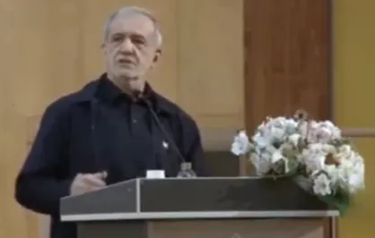 همه صاحبان صنعت و صنوف در کار و تصمیمات دولت کمک کنند تا پایداری و مقاومت را افزایش دهیم