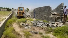 قلع وقمع ۶۵ مورد ساخت و ساز غیرمجاز در اراضی کشاورزی پیشوا
