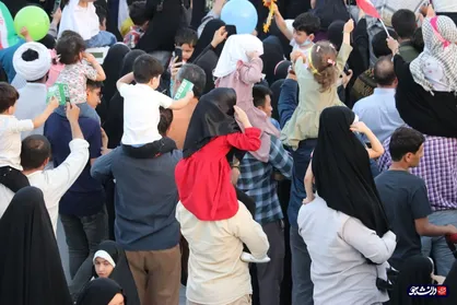 حاشیه&zwnj;نگاری خبرگزاری دانشجو بر شکوه &laquo;سلام فرمانده&raquo; در مسجد جمکران