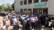 صف واکسیناسیون بازهم شلوغ شد!
