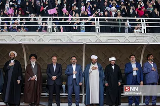 اجتماع ۲۵ هزار نفری دختران انقلاب در مشهد