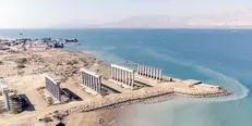 سرنوشت پل خلیج فارس قشم چه شد؟ / پول ویلا‌های لاکچری نهاد ریاست جمهوری کجا خرج شد؟ + فیلم