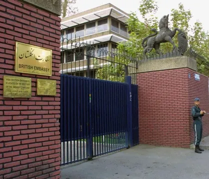 &laquo;مرگ بر انگلیس&raquo;؛ نفرت&zwnj;پراکنی است؟! / کشمکش&zwnj;های تهران و لندن به کجا رسید؟