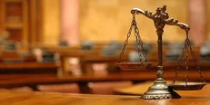 قبل از  اینکه صراف شوم در کار ساختمان بودم