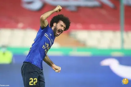 فرهاد مجیدی به هافبک استقلال اجازه تمرین نداد