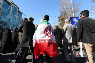 راهپیمایی 22 بهمن در تهران (2)