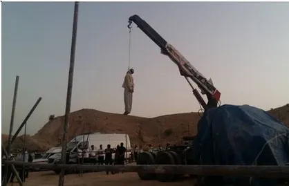 طناب دار بر گردن قاتل امام جمعه کازرون