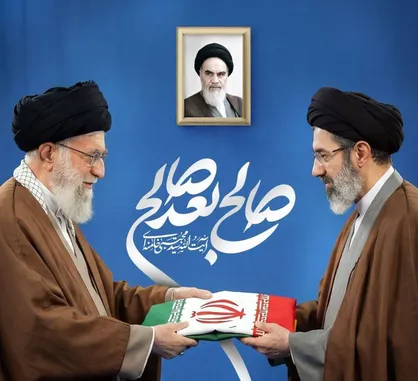 منتخب سروده&zwnj;های حماسی شاعران در وصف آیت الله العظمی سید مجتبی خامنه&zwnj;ای