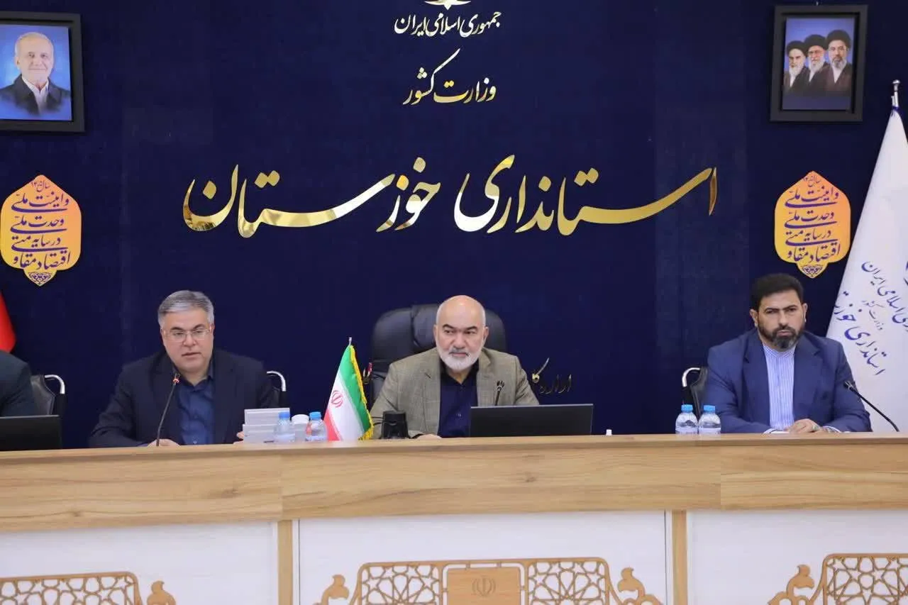 استاندار خوزستان: لایروبی و ترمیم سیل‌بندها ضروری است