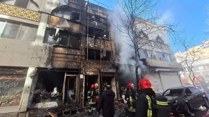 مهار آتش&zwnj;سوزی گسترده در یک ساختمان پنج واحدی در مشهد