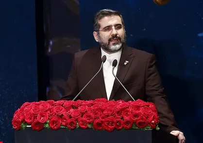 جشنواره منطقه&zwnj;&lrm;ای باعث رونق تئاتر در همه کشور شد/
تئاتر منطقه&zwnj;&lrm;ای مظهری از عدالت در فرهنگ