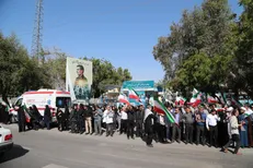 تجمع اعتراضی دانشگاهیان علوم پزشکی هرمزگان در محکومیت حمله به مراکز آموزشی و درمانی