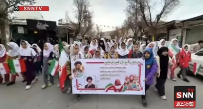 اجرای سرود دختران فرخشهر به یاد دختران شهید مدرسه میناب+فیلم