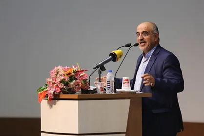 ۳۰ میلیون تومان برای رفع مشکلات شهریه دانشجویان دکتری دانشگاه آزاد اصفهان اختصاص داده شد