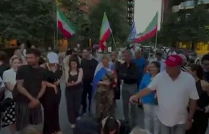 مرز باریک وطن&zwnj;فروشی و حماقت!