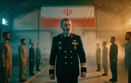 گوش به فرمان رهبر شهید
