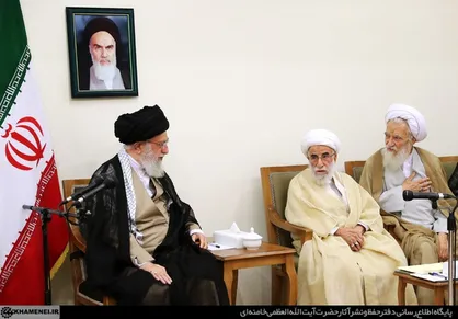 اعضای مجلس خبرگان رهبری با رهبر معظم انقلاب دیدار کردند +عکس