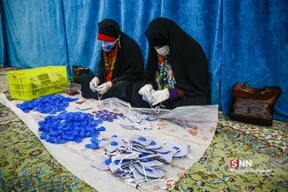 بازدید رئیس سازمان بسیج از کارگاه تولید ماسک و مواد ضدعفونی در لانه جاسوسی آمریکا