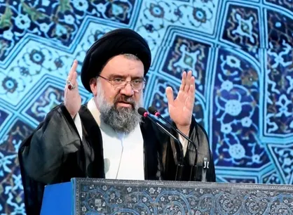 خاتمی: مردم انتظار دارند جلوی گرانی&zwnj;های افسارگسیخته گرفته شود / اقدام خودسرانه در مقابله با بی&zwnj;حجابی هم خلاف شرع است