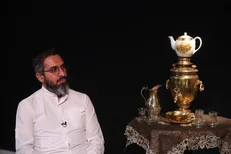 رسانه با هیئت به معنای سنتی آن، مناسبت ندارد / به اسم نوگرایی، نسبتمان را با گنجینه ادبی فارسی و آئینی قطع کرده‌ایم + فیلم