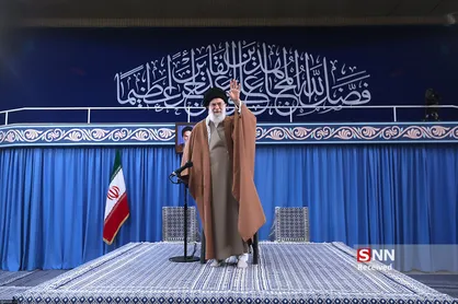 دیدار جمعی از خانواده&zwnj;های شهدا با رهبر معظم انقلاب