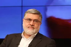معتمدیان: دولت تلاش می‌کند در ورودی و خروجی خودرو تعادل برقرار شود و اسقاط خودرو افزایش پیدا کند + فیلم