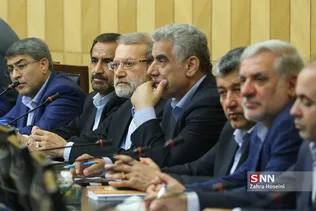 آ‌یین تجلیل از خبرنگاران با حضور رییس مجلس