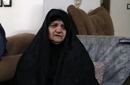 احمد همیشه بوی آرامش می&zwnj;داد/ روایت مادر شهید محمدی&zwnj;الموتی از فروتنی و احترام فرزند شهیدش+فیلم