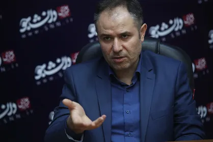 وثوقی: دولت کسی را برای تصمیم گیری&zwnj;های سخت ندارد / هیچ برنامه&zwnj;ای برای بازار ۳۰۰ میلیون نفری آسیای میانه نداریم