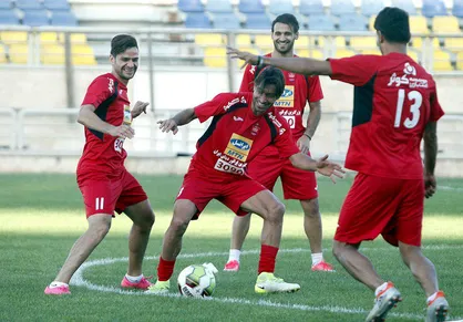 سرخپوشان شاگردان پرسپولیسی سابق را 6 تایی کردند