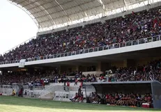 اعتراض تند هواداران پرسپولیس به وزیر ورزش؛ استادیوم شهید کاظمی را نمی‌دهیم