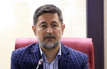 دبیر جایزه جلال: سالی هزار رمان در ایران نوشته می&zwnj;شود و این عجیب است!