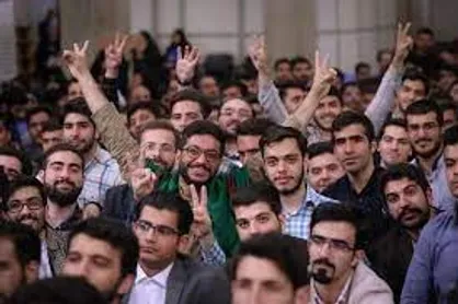 جوانان و پیشرفت علمی