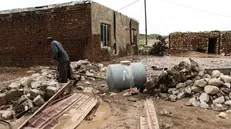 دانشگاهیان دانشگاه آزاد گیلان به هموطنان سیل‌زده کمک کردند
